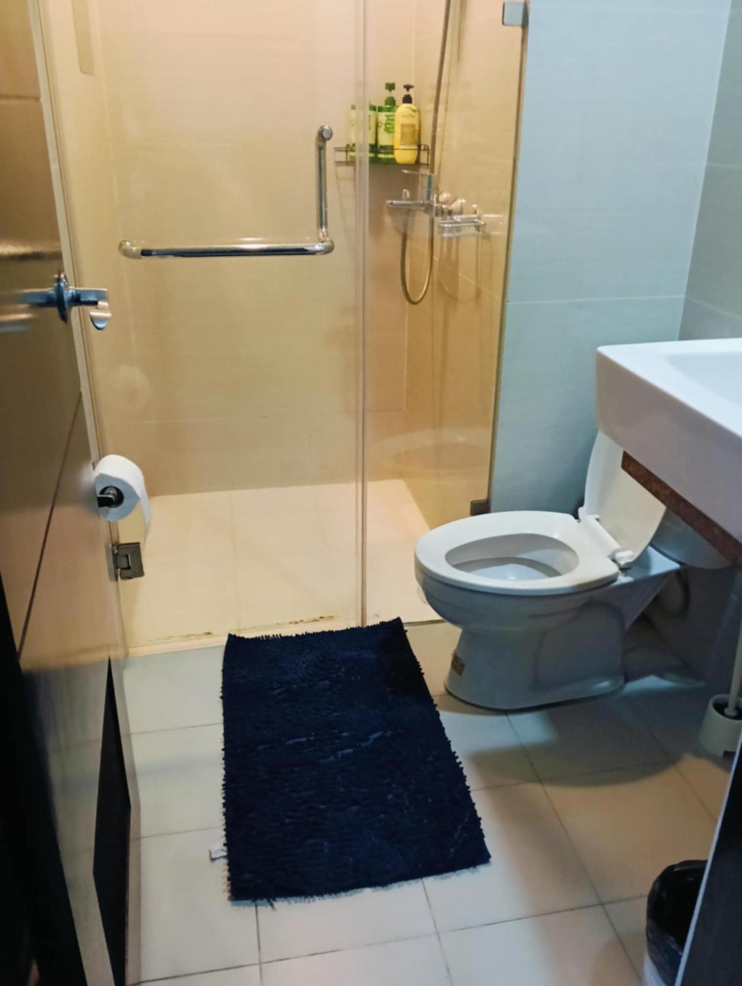 81 Newport Boulevard Cluster 4 - 8F Across Naia Airport, Terminal 3 Pasay Exteriör bild